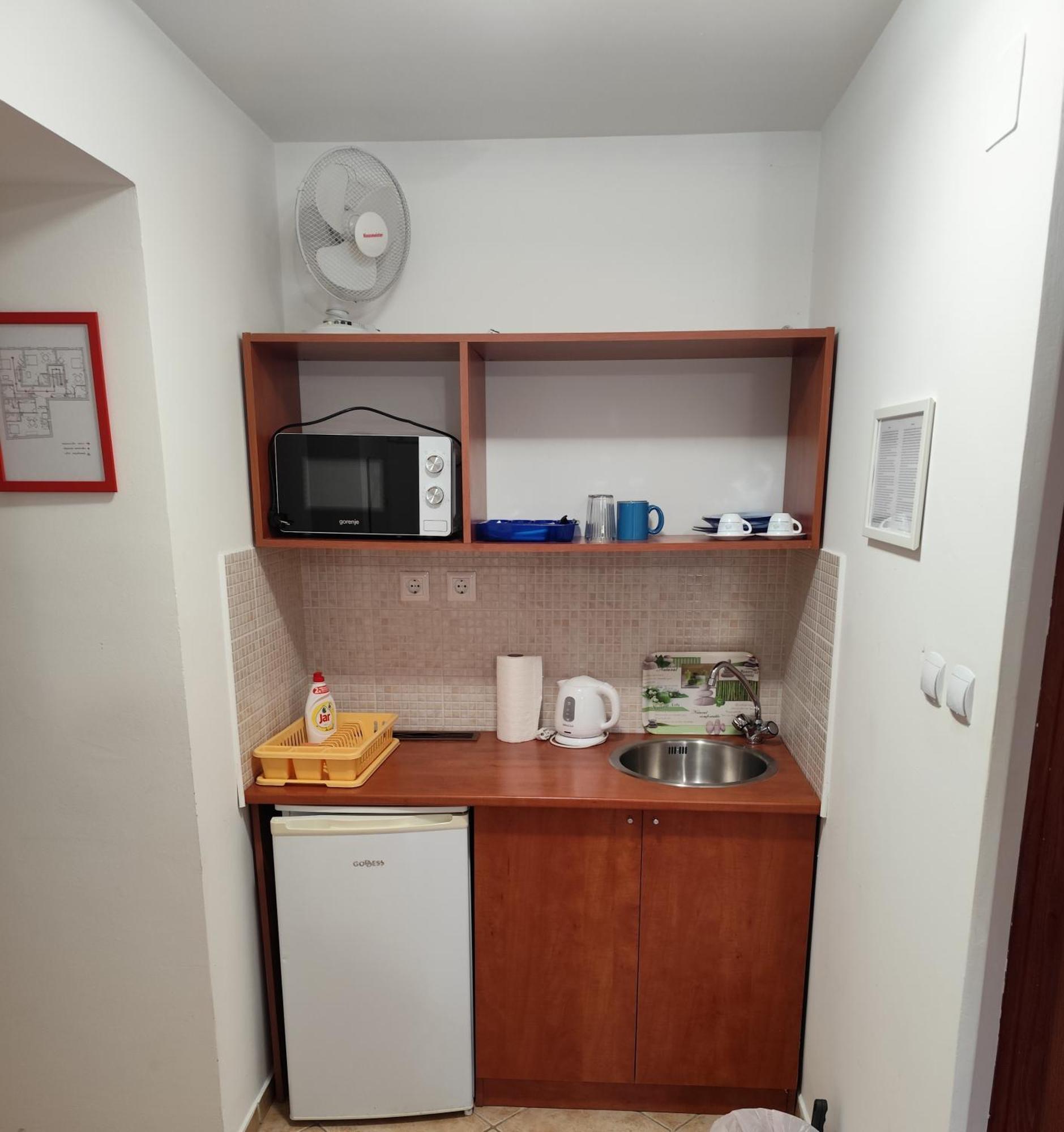 Szent Kristof Apartmanhotel Zalaegerszeg Ngoại thất bức ảnh