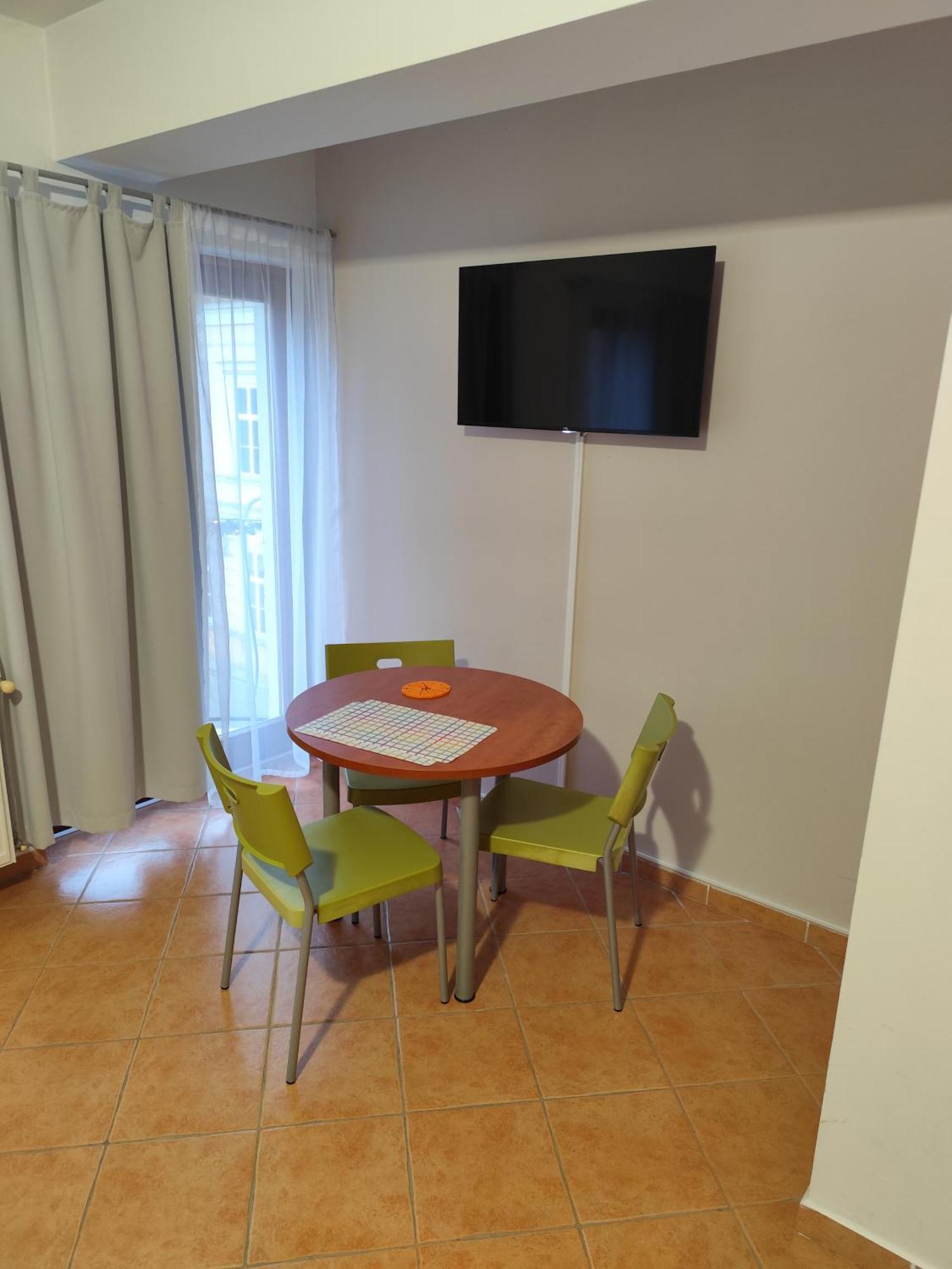 Szent Kristof Apartmanhotel Zalaegerszeg Ngoại thất bức ảnh
